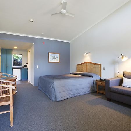 Beach House Motel Papamoa Esterno foto