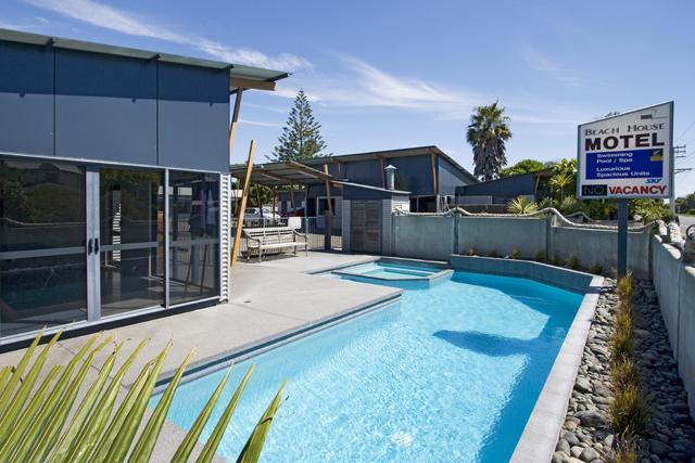 Beach House Motel Papamoa Esterno foto